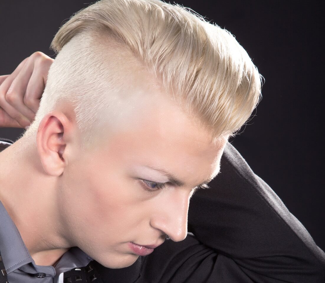 Männer mit blonden haaren