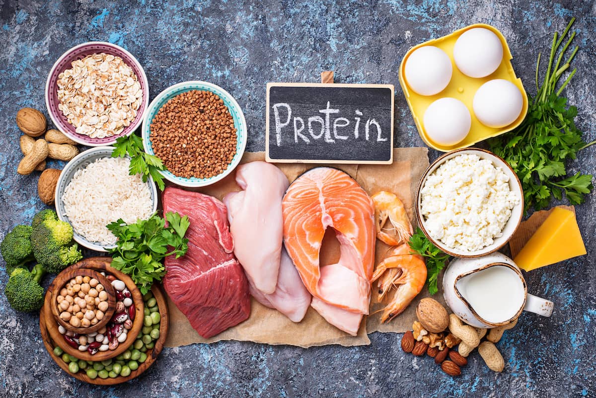 Protein- und Eisenhaltige Produkte, z.B. Fleisch, Brokkoli